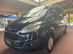 Blau Gebraucht 2018 Ford Tourneo Custom Van / Kleinbus | 19.999 € (Teuer)