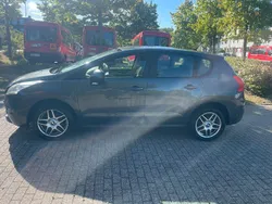 Grau Gebraucht 2011 Peugeot 3008 Allure Limousine | 1.750 € (Guter Preis)