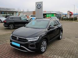 Deep black perleffekt Gebraucht 2025 VW T-Roc Goal SUV | 29.690 € (Superpreis)