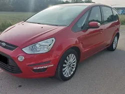 Rot Gebraucht 2014 Ford S-MAX Business Edition Van / Kleinbus | 7.850 € (Superpreis)