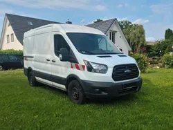 Weiß Gebraucht 2017 Ford Transit Van / Kleinbus | 10.900 € (Superpreis)