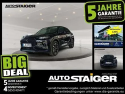 Lackierung schwarz perla nera/ Gebraucht 2024 DS Automobiles DS3 Crossback E-Tense Performance Line Plus SUV | 23.990 €