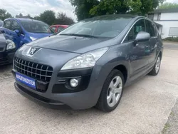 Grau thorium/metalliclacki Gebraucht 2011 Peugeot 3008 Premium Van / Kleinbus | 7.997 € (Etwas zu teuer)