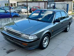 Braun Gebraucht 1990 Toyota Carina Limousine | 4.480 €