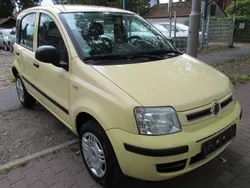 Gelb Gebraucht 2010 Fiat Panda Kleinwagen | 1.450 € (Fairer Preis)
