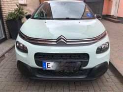 Grün Gebraucht 2017 Citroën C3 Feel Kleinwagen | 8.100 € (Fairer Preis)