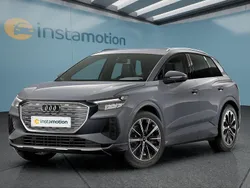 Grau Gebraucht 2024 Audi Q4 e-tron SUV | 46.749 € (Guter Preis)