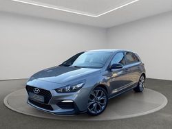 Grau Gebraucht 2018 Hyundai i30 N Line Limousine | 15.999 € (Fairer Preis)