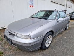 Grau Gebraucht 1994 Opel Calibra Coupé | 1.950 €