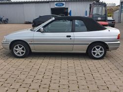 Grau Gebraucht 1992 Ford Escort Limousine | 1.000 €