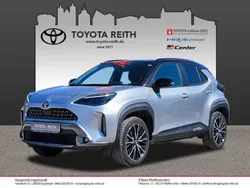 Shimmering silver metallic / dach schwar (metallic) Gebraucht 2022 Toyota Yaris Hybrid Advance SUV | 26.980 € (Guter Preis)