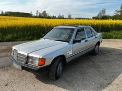 Silber Gebraucht 1985 Mercedes 190 Limousine | 6.900 €