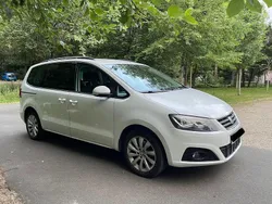 Weiß Gebraucht 2016 VW Sharan Van / Kleinbus | 11.800 € (Teuer)