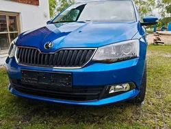 Blau Gebraucht 2018 Skoda Fabia Active Kombi | 11.799 € (Etwas zu teuer)