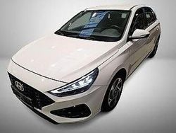 Weiß Gebraucht 2024 Hyundai i30 Style Limousine | 17.749 € (Superpreis)