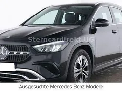 Kosmosschwarzmetallic Gebraucht 2024 Mercedes GLA200 Progressive SUV | 39.890 € (Fairer Preis)