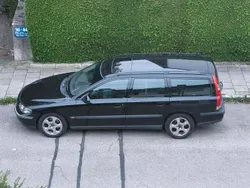 Schwarz Gebraucht 2002 Volvo V70 Kombi | 1.400 € (Superpreis)