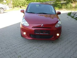 Rot Gebraucht 2015 Mitsubishi Space Star Kleinwagen | 4.100 €
