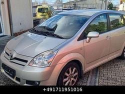 Silber Gebraucht 2005 Toyota Corolla Verso Executive Van / Kleinbus | 2.990 € (Guter Preis)