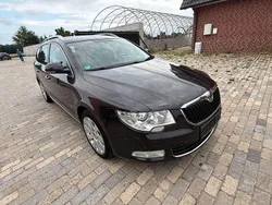 Braun Gebraucht 2010 Skoda Superb Ambition Kombi | 3.500 € (Guter Preis)