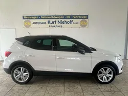 Candy weiss dach schwarz Gebraucht 2020 Seat Arona FR SUV | 16.940 € (Fairer Preis)
