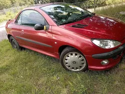 Rot Gebraucht 2006 Peugeot 206 Cabrio | 575 € (Superpreis)