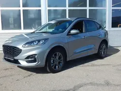 Solar silver metallic Gebraucht 2023 Ford Kuga ST-Line X SUV | 31.490 € (Fairer Preis)