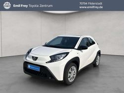 Weiß Neu 2025 Toyota Aygo X Business Edition SUV | 18.850 €