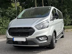 Grau Gebraucht 2023 Ford Tourneo Custom Van / Kleinbus | 49.000 €