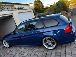 Blau Gebraucht 2006 BMW 325 Performance Kombi | 12.500 €