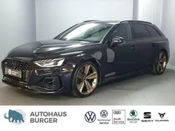 Mythosschwarz (metallic) Gebraucht 2021 Audi RS4 Design Kombi | 61.870 € (Superpreis)