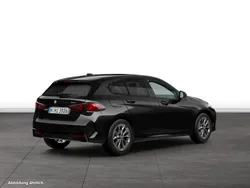 Schwarz Gebraucht 2024 BMW 118 Kleinwagen | 36.594 €