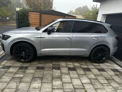 Silber Gebraucht 2021 VW Touareg R-line SUV | 53.999 € (Fairer Preis)