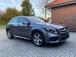 Grau Gebraucht 2019 Mercedes GLA180 AMG SUV | 19.900 € (Guter Preis)