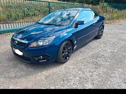 Blau Gebraucht 2008 Ford Focus Cabriolet Cabrio | 3.000 €