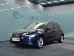 Blau Gebraucht 2023 VW Golf VIII Pro Limousine | 24.699 € (Superpreis)
