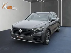 Grau Gebraucht 2020 VW Touareg SUV | 32.990 € (Teuer)