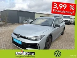 Oyster silver Gebraucht 2024 VW Passat R-line Kombi | 48.840 €