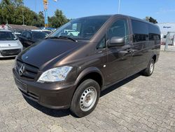 Braun Gebraucht 2012 Mercedes Vito Van / Kleinbus | 16.999 €