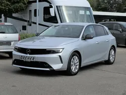 Kristall silber Gebraucht 2024 Opel Astra Edition Limousine | 22.970 € (Guter Preis)