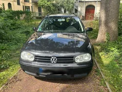 Schwarz Gebraucht 2005 VW Golf IV Kombi | 850 € (Superpreis)