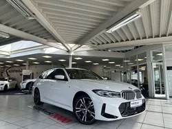 Alpinweiss iii Gebraucht 2024 BMW 330e M Sport Kombi | 42.950 € (Superpreis)