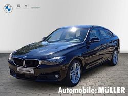 Schwarz Gebraucht 2019 BMW 330 Advantage Limousine | 25.850 € (Fairer Preis)
