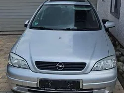 Silber Gebraucht 1999 Opel Astra Comfort Limousine | 1.200 € (Fairer Preis)