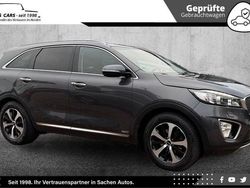 Grau Gebraucht 2015 Kia Sorento SUV | 16.350 € (Fairer Preis)
