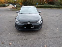 Schwarz Gebraucht 2014 VW Golf VII Trendline Kombi | 8.400 € (Fairer Preis)