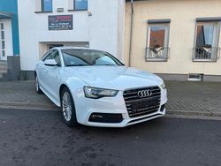 Weiß Gebraucht 2016 Audi A5 Sportback S-Line Kleinwagen | 11.999 € (Etwas zu teuer)