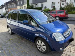 Blau Gebraucht 2004 Opel Meriva Van / Kleinbus | 2.200 € (Fairer Preis)