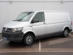 Silber Gebraucht 2017 VW T6 Van | 14.990 €