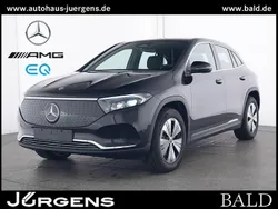 Schwarz kosmosschwarz metallic Gebraucht 2024 Mercedes EQA350 Progressive SUV | 34.880 € (Fairer Preis)